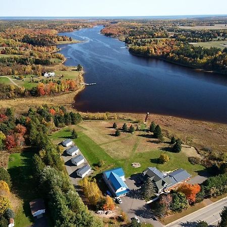 L'Ancrage B&B And Cottages Saint Louis de Kent Esterno foto